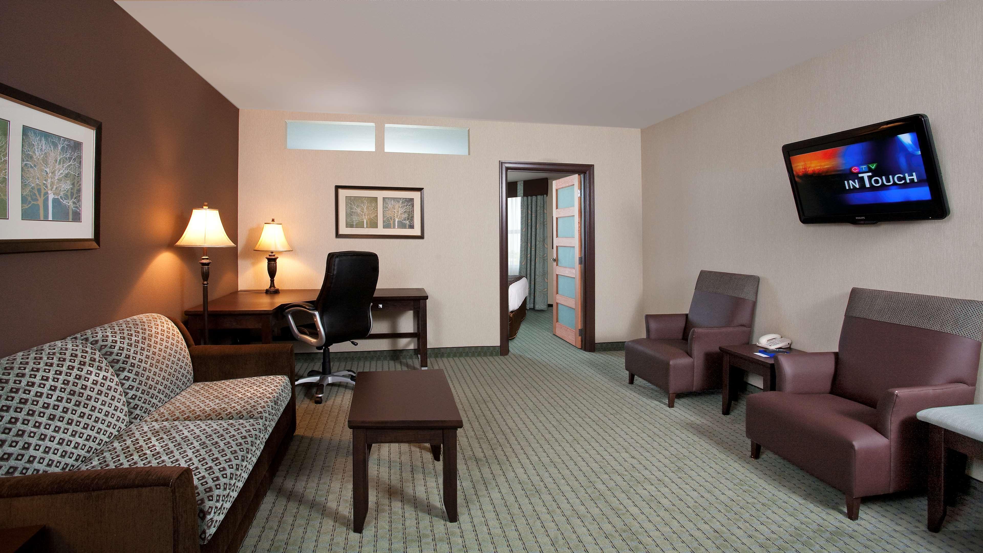 Coast Lethbridge Hotel & Conference Centre מראה חיצוני תמונה