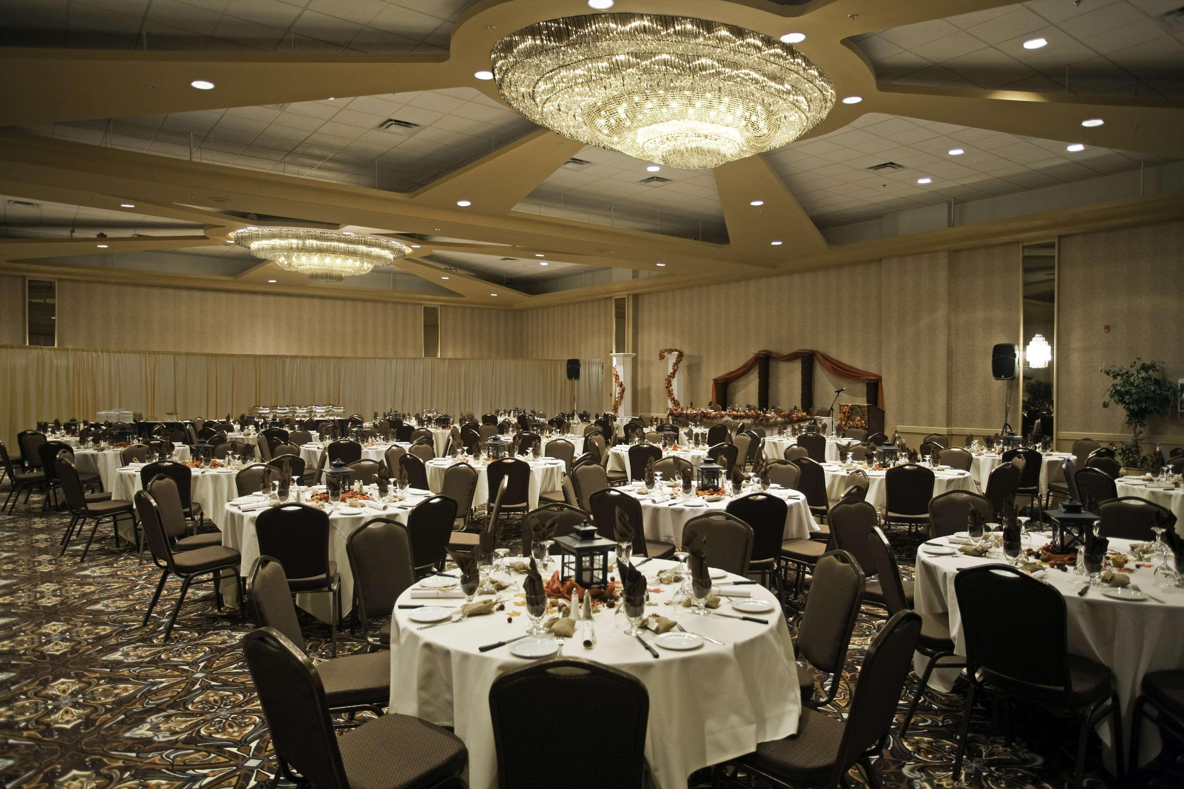 Coast Lethbridge Hotel & Conference Centre מסעדה תמונה
