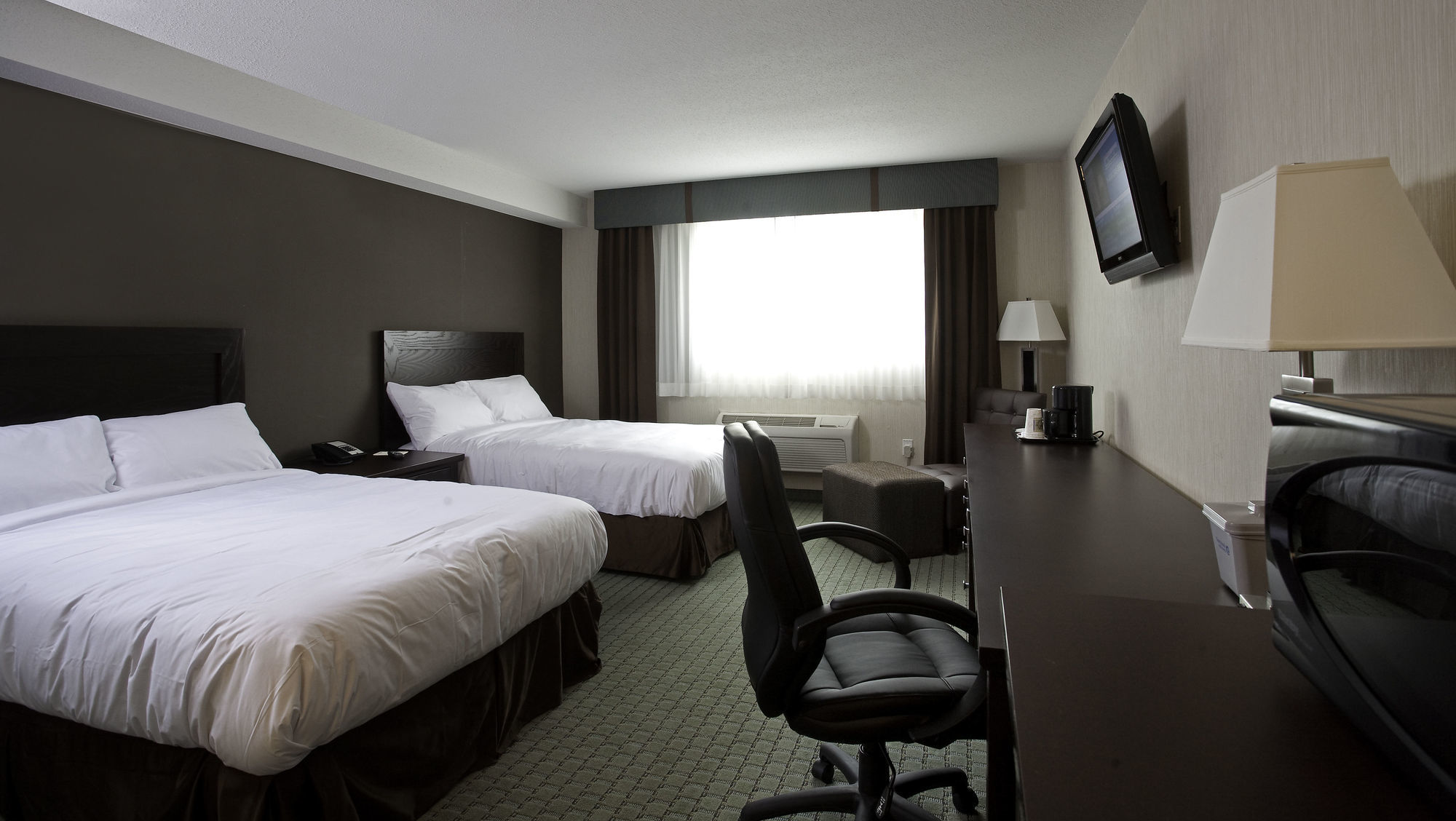 Coast Lethbridge Hotel & Conference Centre מראה חיצוני תמונה