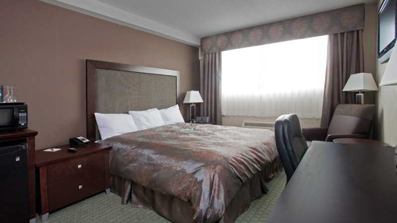 Coast Lethbridge Hotel & Conference Centre מראה חיצוני תמונה